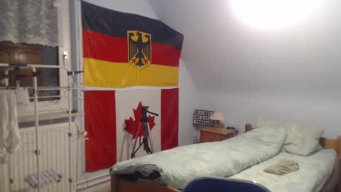 Snapshot of andre124231 chatting on January 1, 2025, 6:38 pm Andre online show from January 1, 2025, 6:38 pm