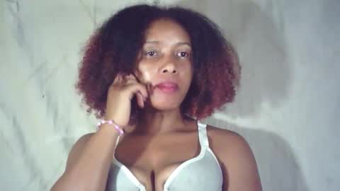 Snapshot of andre415913 chatting on February 25, 2026, 2:54 am andre415913 online show from February 25, 2026, 2:54 am