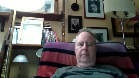 andre6045 online show from April 18, 2026, 8:42 pm