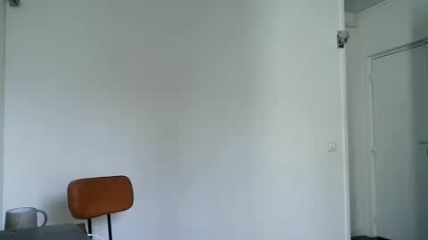 Andrew m12 online show from April 28, 2026, 8:30 am