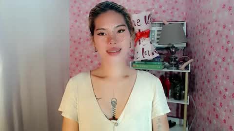 andrea06121998 online show from November 29, 2025, 10:18 am