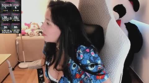 andrea_bonnie online show from April 1, 2026, 10:51 pm