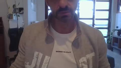 Snapshot of andrea_feetlover chatting on April 4, 2026, 2:03 pm andrea_feetlover online show from April 4, 2026, 2:03 pm