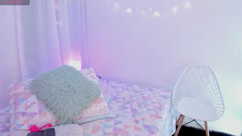  Andrea  online show from December 15, 2025, 11:36 am