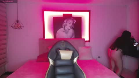 Andrea Ramos online show from November 2, 2025, 1:41 am