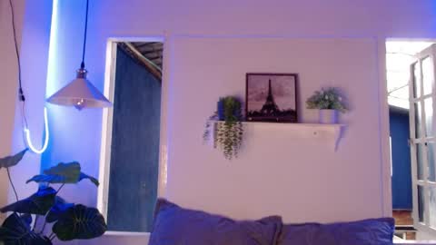 Snapshot of andrea_secret_ chatting on April 15, 2026, 12:12 pm ANDREA online show from April 15, 2026, 12:12 pm