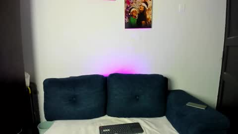 Snapshot of andreaandkarina chatting on September 21, 2025, 5:58 pm Andrea Karina online show from September 21, 2025, 5:58 pm