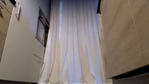 Andrea online show from September 21, 2025, 6:26 am