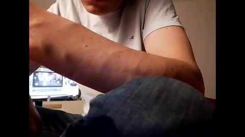 andreai1988 online show from May 26, 2026, 3:46 am