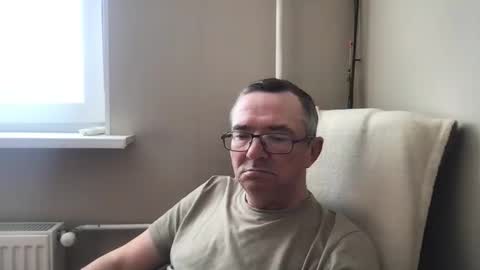 andreass60 online show from April 24, 2026, 6:27 am