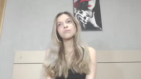 andreau 19 online show from February 18, 2025, 1:33 pm