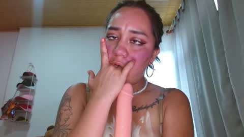 Andre online show from February 21, 2025, 8:05 pm