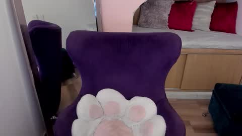 Andre Castaneda online show from November 8, 2025, 11:43 am