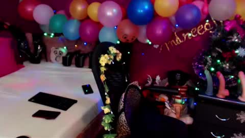 andreeajj online show from January 1, 2025, 11:07 pm