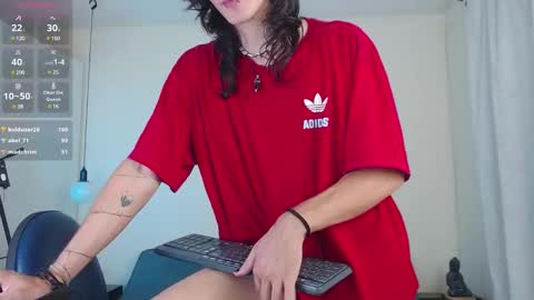 Snapshot of andreey50 chatting on March 5, 2025, 12:05 am Andrey online show from March 5, 2025, 12:05 am