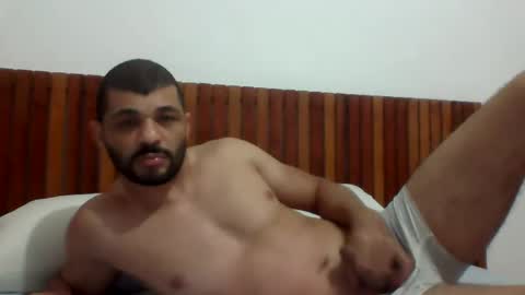 andreloko123 online show from February 27, 2026, 2:11 am