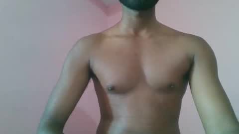 andres01_ online show from January 18, 2026, 5:00 am