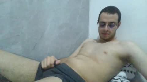 andres129494 online show from March 10, 2026, 1:54 am