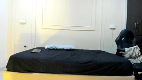 Snapshot of andres_stud chatting on May 28, 2026, 4:32 am andres_stud online show from May 28, 2026, 4:32 am