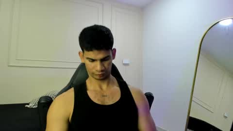 Snapshot of andres_stud chatting on May 29, 2026, 4:32 am andres_stud online show from May 29, 2026, 4:32 am