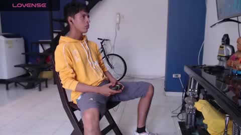 Snapshot of andressdean chatting on January 25, 2025, 5:30 pm Andres Dean online show from January 25, 2025, 5:30 pm