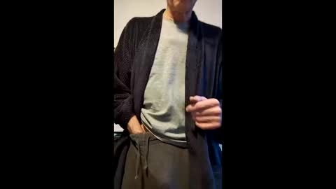 Snapshot of andrew160258 chatting on February 5, 2026, 12:43 pm Andrew online show from February 5, 2026, 12:43 pm