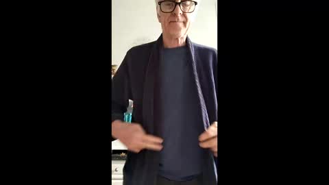 Andrew online show from April 17, 2026, 11:46 am