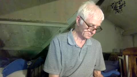 Andrew online show from June 28, 2026, 12:16 am