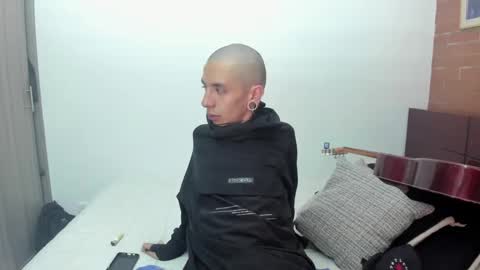 Snapshot of andrew_collins420 chatting on February 20, 2025, 11:10 pm Mugiwara online show from February 20, 2025, 11:10 pm