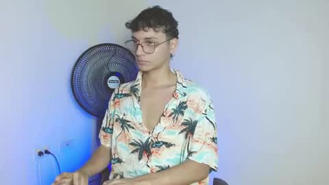 Snapshot of andrew_dann chatting on November 15, 2025, 8:38 pm andres online show from November 15, 2025, 8:38 pm