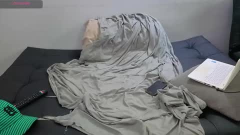 Andrew online show from October 31, 2025, 1:50 am