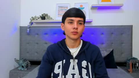 andrew restrepo online show from April 13, 2026, 4:34 pm