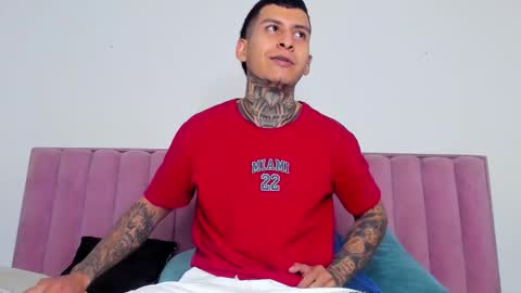 andrew_sanders69 online show from January 10, 2026, 7:26 pm