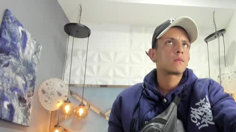 Snapshot of andrewcooper1 chatting on January 8, 2025, 1:42 am andrew online show from January 8, 2025, 1:42 am