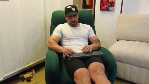 Andrew online show from October 24, 2025, 1:57 am