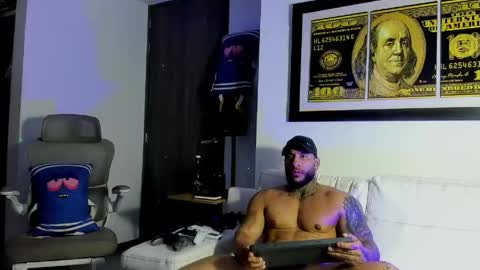 Snapshot of andrewjohnson0 chatting on May 20, 2026, 2:34 pm Andrew Johnson online show from May 20, 2026, 2:34 pm