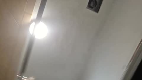 andrewo42601 online show from November 19, 2025, 4:23 am