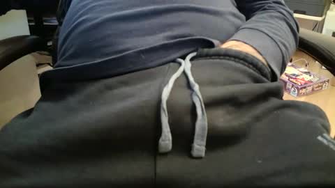 Kamadeva6 online show from April 3, 2026, 5:44 pm