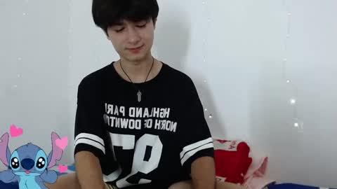 andy_andrade online show from October 29, 2025, 4:04 am