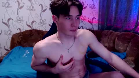 Andy online show from April 6, 2026, 10:33 pm