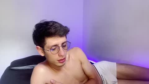 Snapshot of andy_collins__ chatting on March 3, 2025, 5:50 pm andy_collins__ online show from March 3, 2025, 5:50 pm