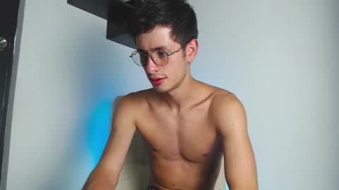 Snapshot of andy_collins__ chatting on September 11, 2025, 7:30 am andy_collins__ online show from September 11, 2025, 7:30 am