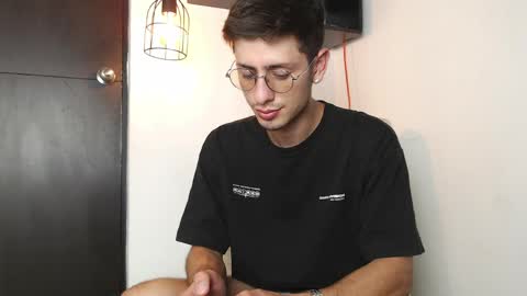 andy_collins__ online show from May 5, 2026, 2:30 am