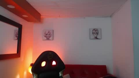 andy_eagleton_20 online show from May 31, 2026, 7:37 pm