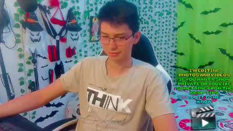 Snapshot of andy_gray01 chatting on October 29, 2025, 1:08 am Andy Gray online show from October 29, 2025, 1:08 am