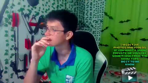 Snapshot of andy_gray01 chatting on November 9, 2025, 1:37 am Andy Gray online show from November 9, 2025, 1:37 am