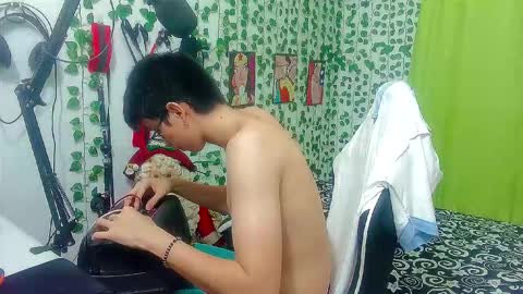 Snapshot of andy_gray01 chatting on November 30, 2025, 6:12 pm Andy Gray online show from November 30, 2025, 6:12 pm