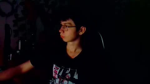 Snapshot of andy_gray01 chatting on December 18, 2025, 11:05 am Andy Gray online show from December 18, 2025, 11:05 am