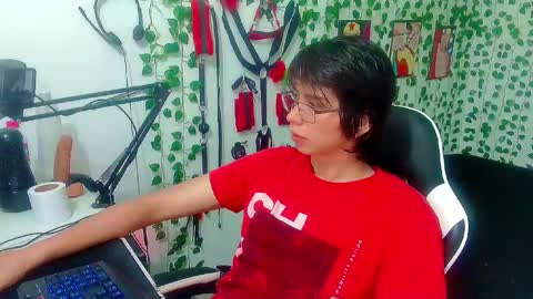 Snapshot of andy_gray01 chatting on April 5, 2026, 4:04 pm Andy Gray online show from April 5, 2026, 4:04 pm