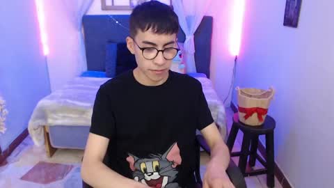 Andy online show from April 17, 2026, 3:53 am